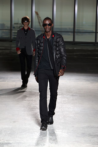 John Varvatos / - 2009